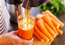 آیا خوردن هویج یا نوشیدن آب هویج فواید بیشتری برای سلامتی دارد؟  