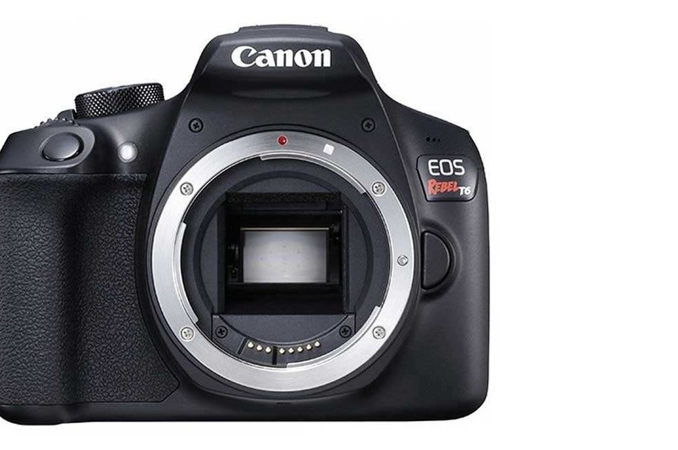 Canon EOS 1300D Digital Camera with 18-55mm IS II Lens
